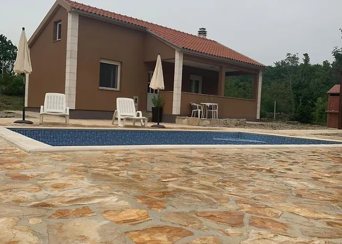Julija With Private Pool